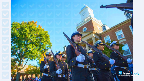 Foto de la United States Coast Guard Academy #13