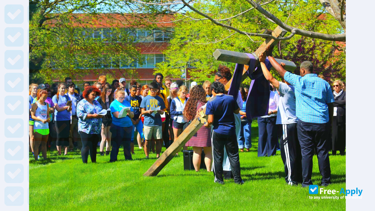 University of Saint Mary photo #12