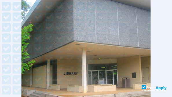 Southern University Shreveport photo #6