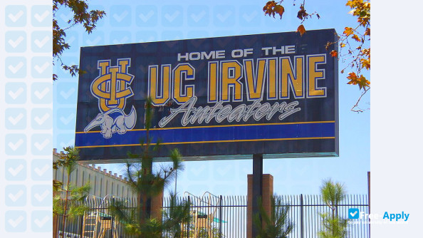 University of California, Irvine photo #12