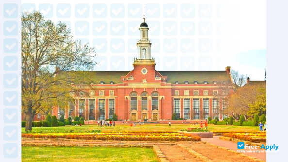 Foto de la University of Science & Arts of Oklahoma #14