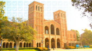 Miniatura de la University of California, Los Angeles #9