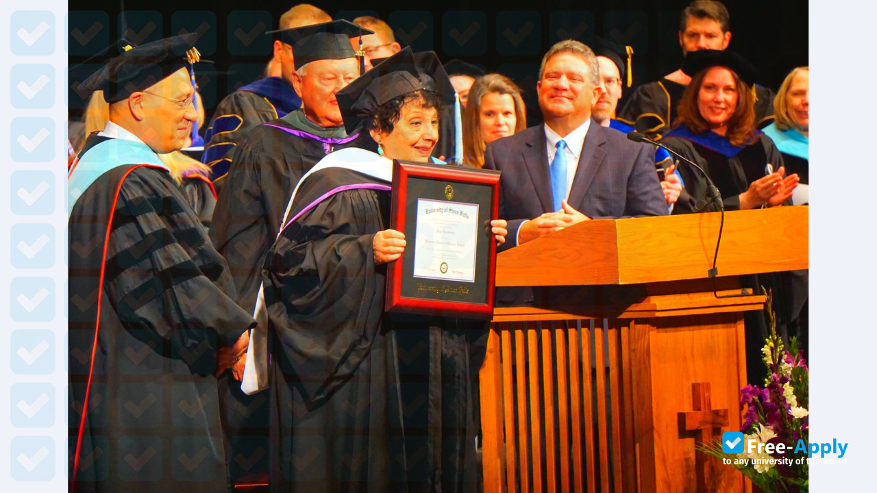 Foto de la University of Sioux Falls #10