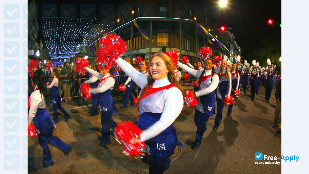 University of South Alabama photo #10