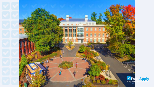 University of New Hampshire фотография №2