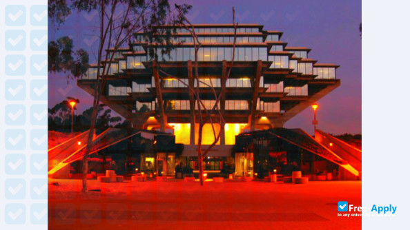 University of California, San Diego photo #11