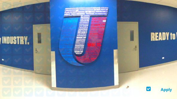 Universal Technical Institute photo #4