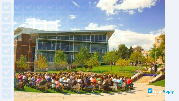 University of Akron photo #18