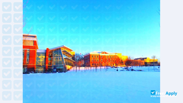 Фотография University of Akron
