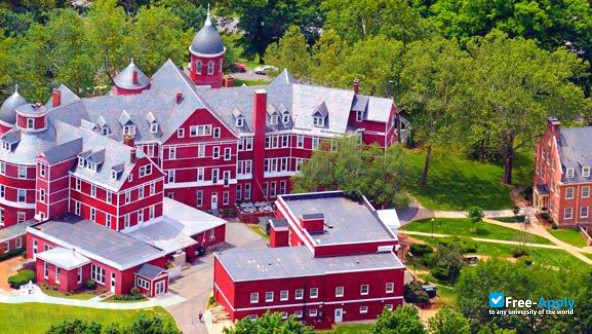 Southern Virginia University photo #6