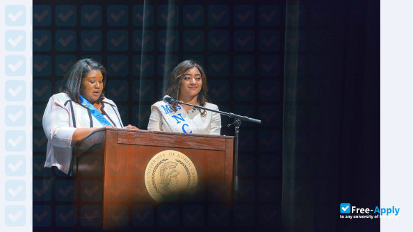 Photo de l’University of North Carolina at Greensboro #12