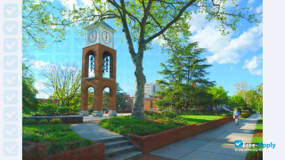 Miniatura de la University of North Carolina at Greensboro #15