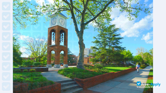 Photo de l’University of North Carolina at Greensboro #15