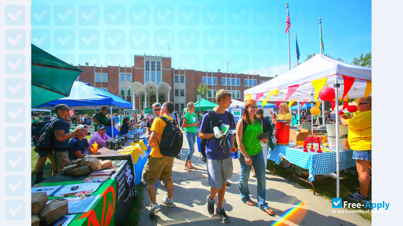 University of North Dakota photo #9