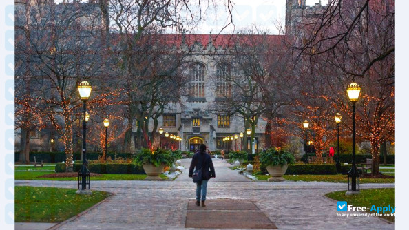 University of Chicago photo #12