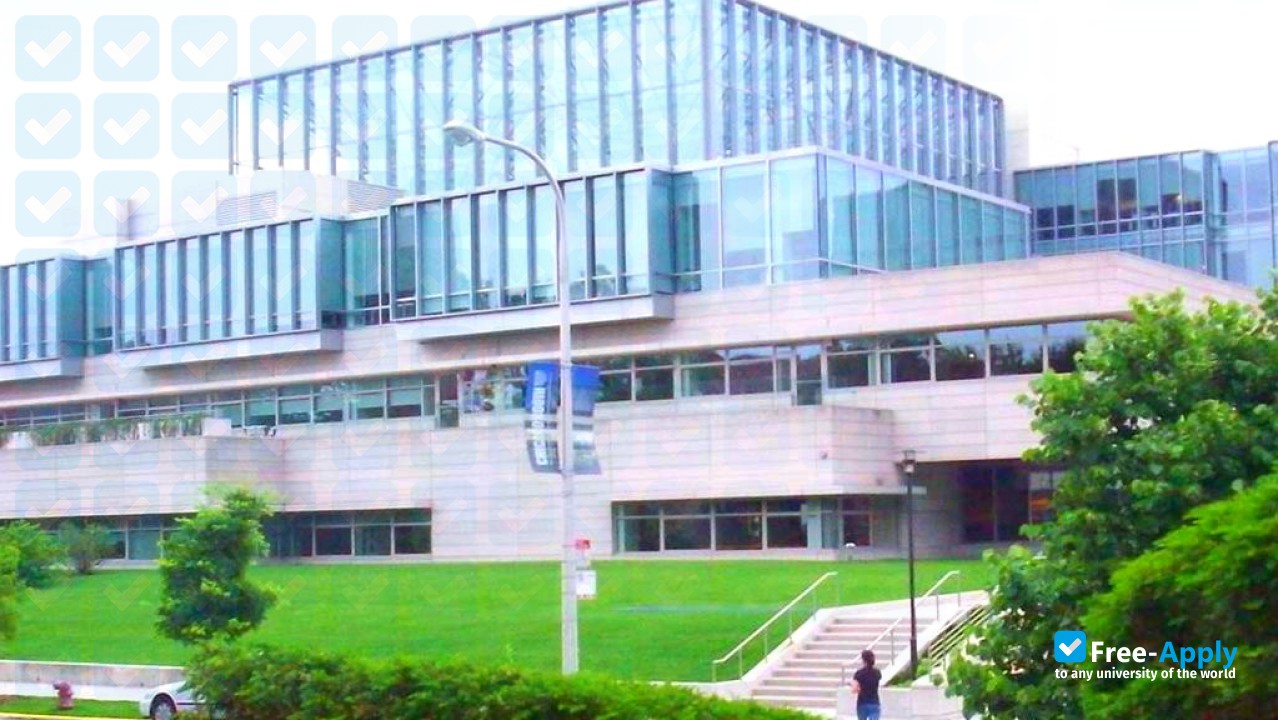 University of Chicago Booth School of Business photo #5