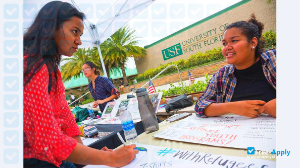 Foto de la University of South Florida #15
