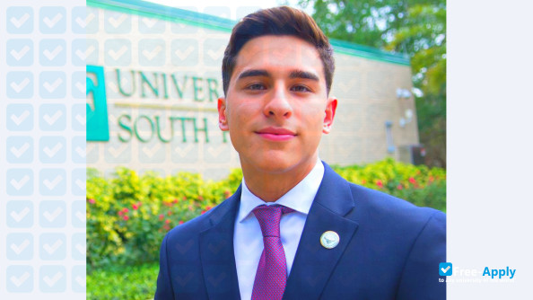 Foto de la University of South Florida #3