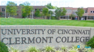 University of Cincinnati-Clermont College миниатюра №2