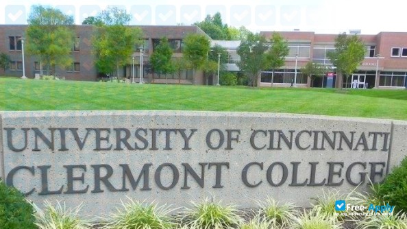 Photo de l’University of Cincinnati-Clermont College
