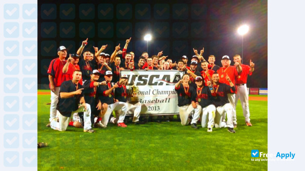 Foto de la University of Cincinnati-Clermont College #6