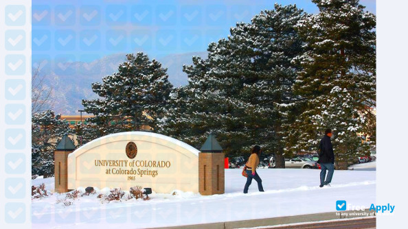 Photo de l’University of Colorado Colorado Springs #8
