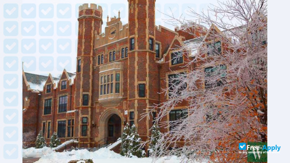 Wagner College photo #14