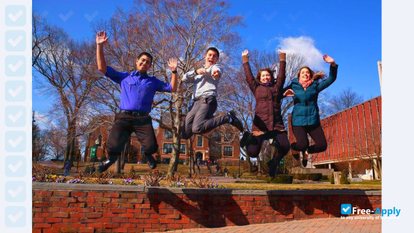 Wagner College photo #16