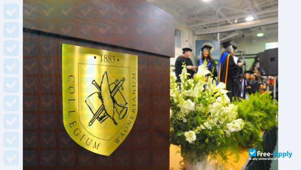 Wagner College photo #5