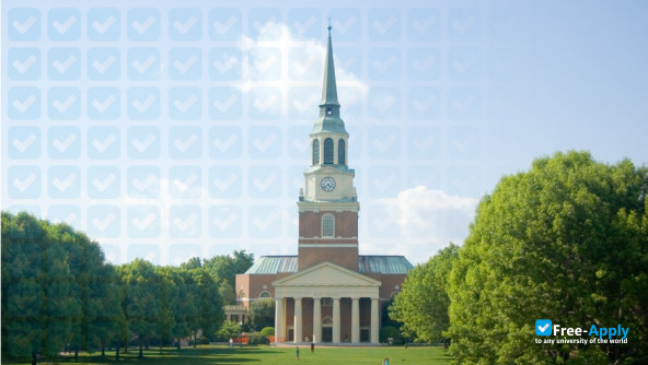 Wake Forest University photo #14