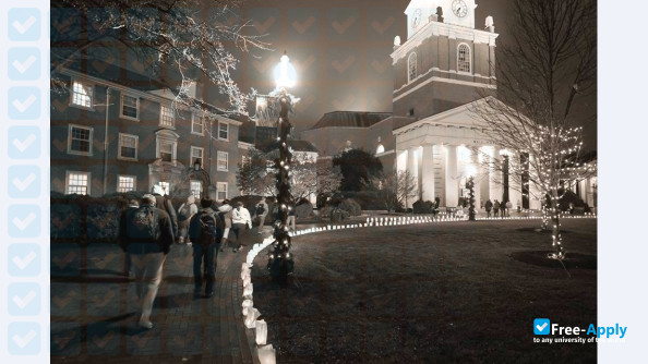 Wake Forest University photo #2
