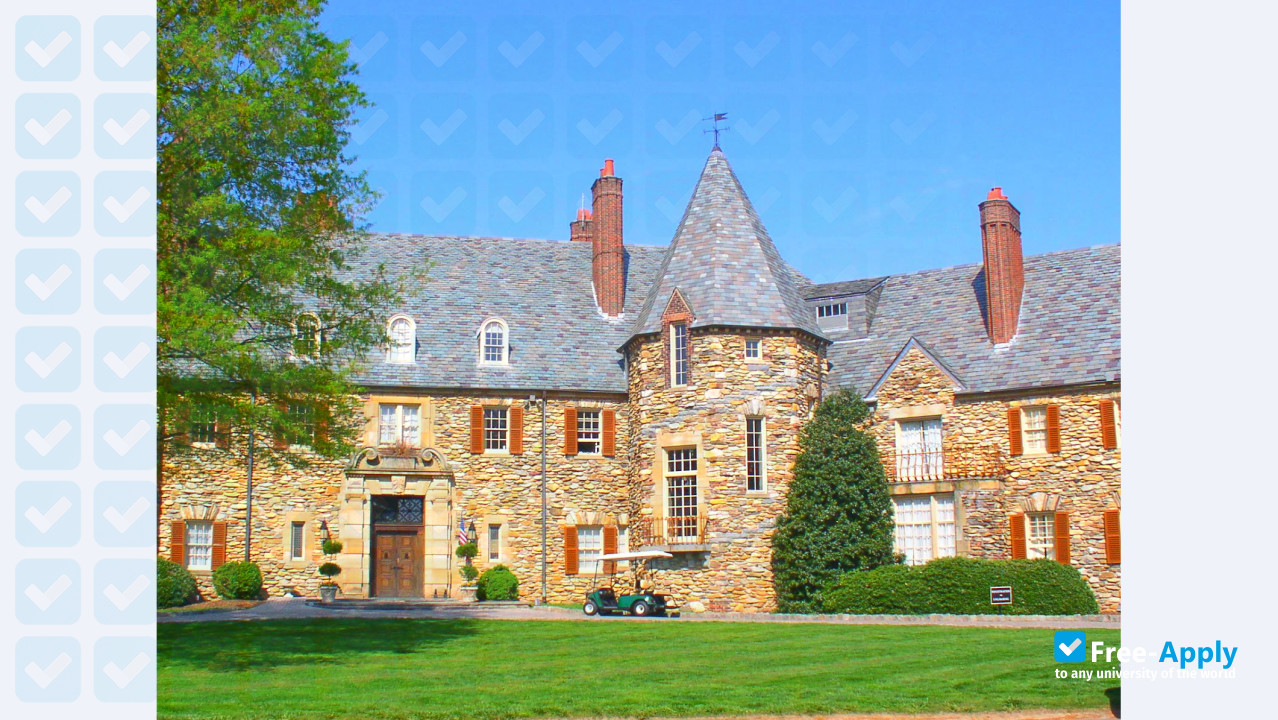 Wake Forest University photo #10