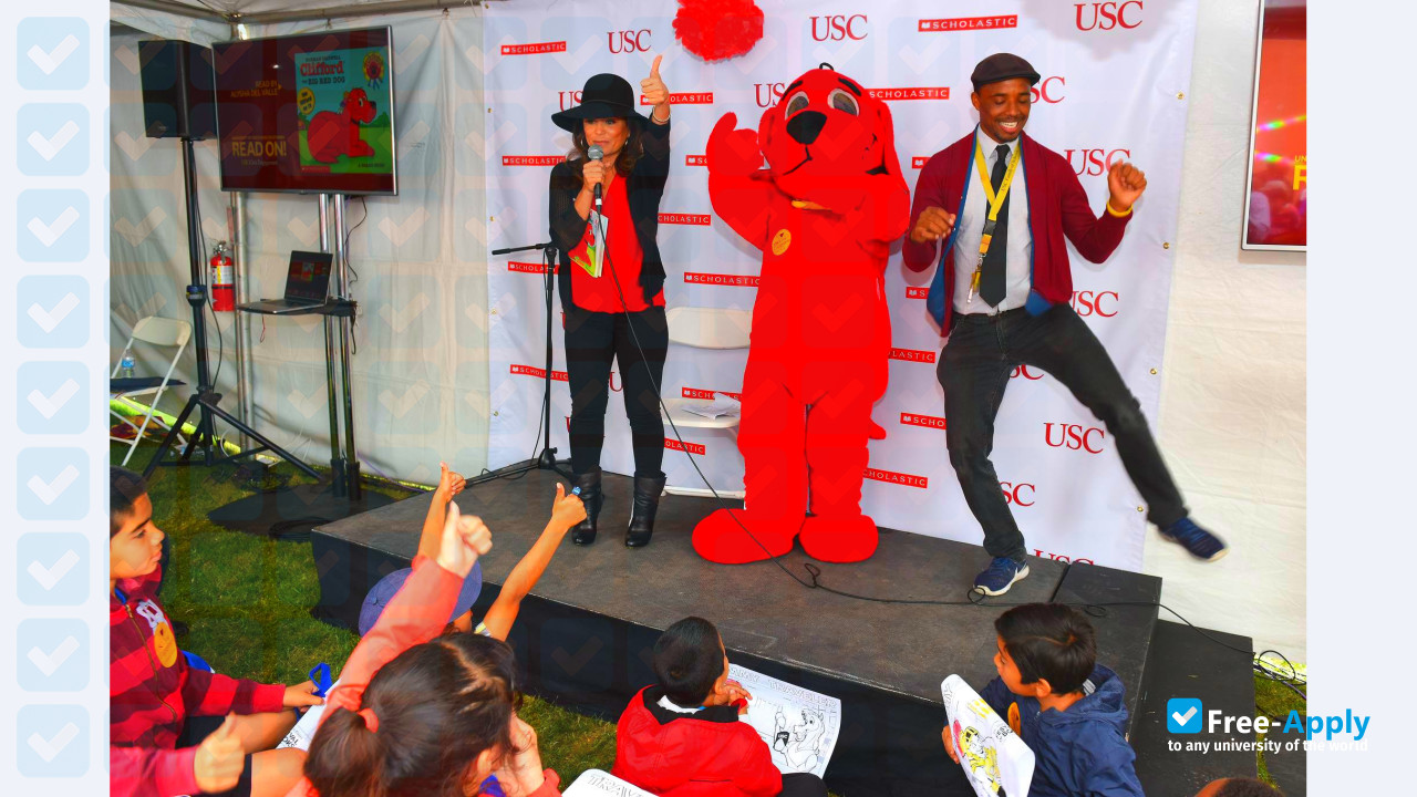 University of Southern California photo #17
