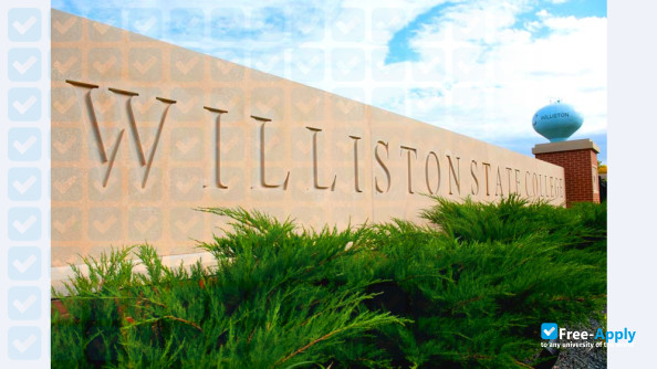 Foto de la Williston State College #10