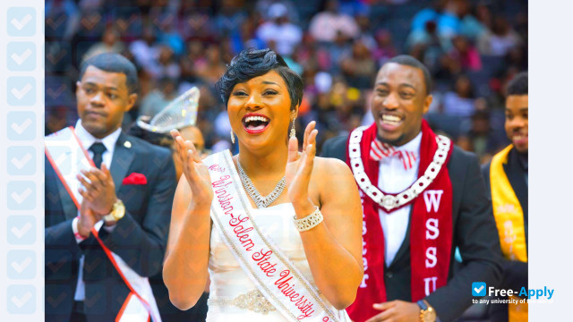 Winston Salem State University photo #8