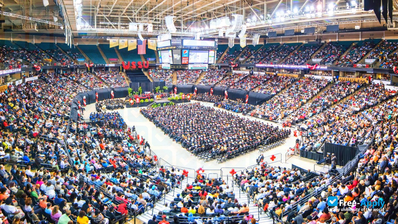 Winston Salem State University photo #9