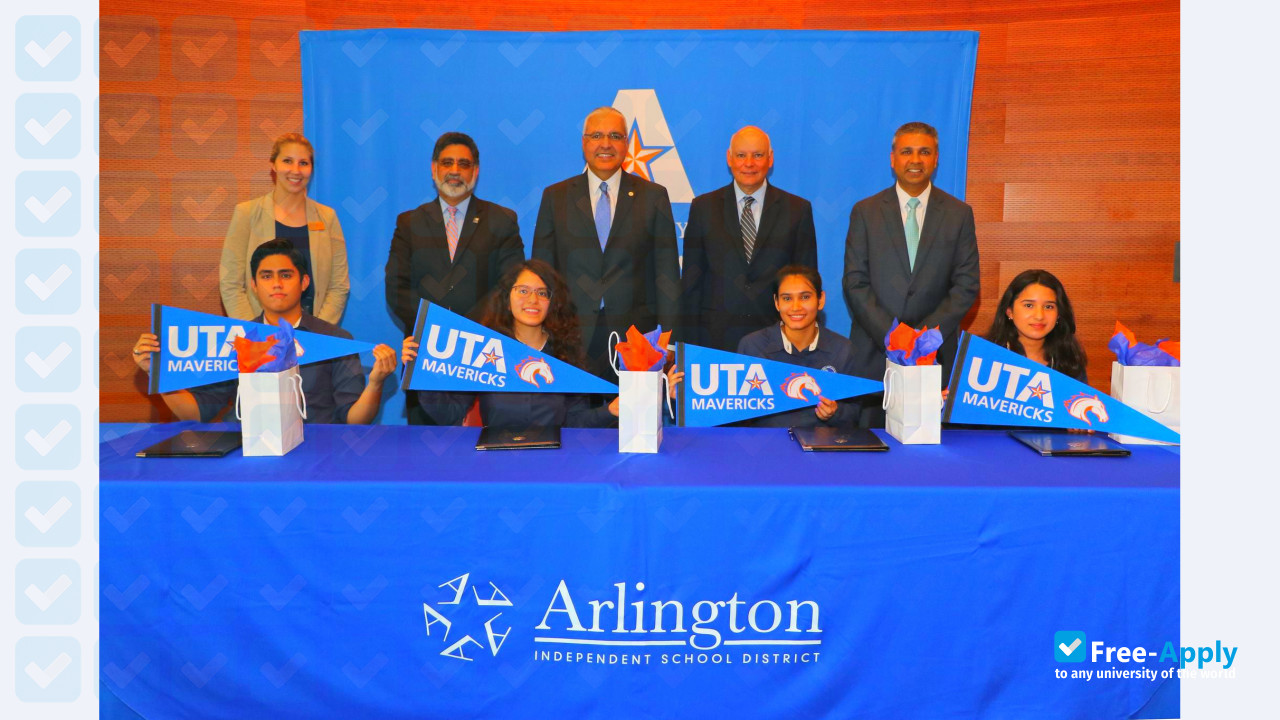 University of Texas Arlington photo #2