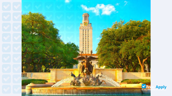 University of Texas Austin фотография №3
