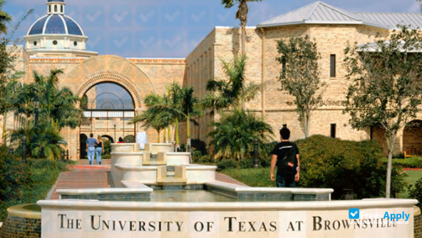 Foto de la University of Texas Brownsville #5