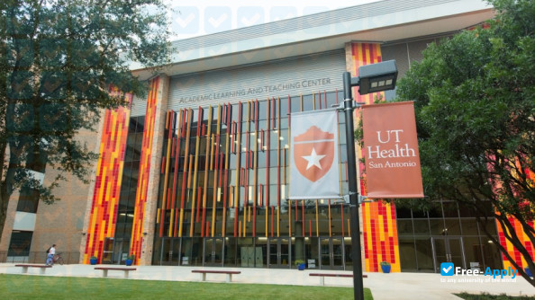 Foto de la University of Texas Health Science Center at San Antonio #13