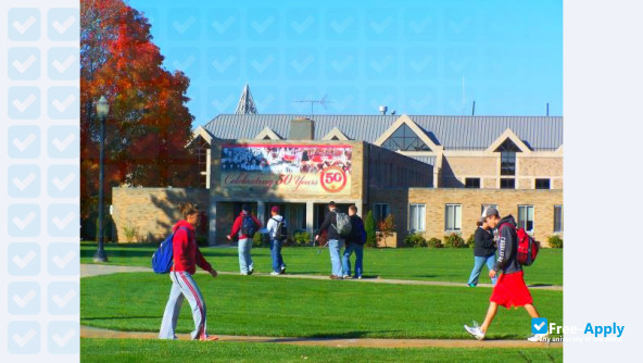 Walsh University фотография №5