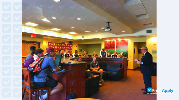Walsh University фотография №12