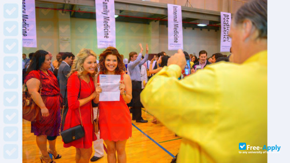 University of Texas Southwestern Medical Center at Dallas photo #19