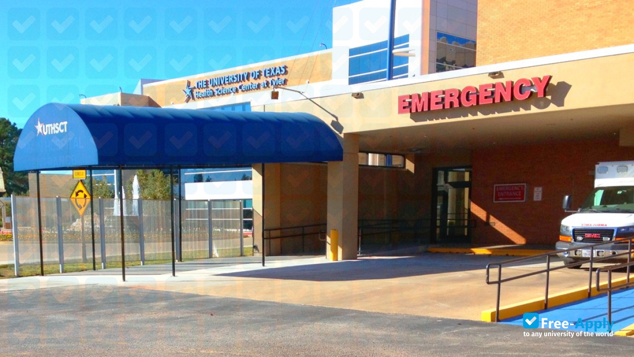 Foto de la UT Health Northeast (University of Texas Health Center at Tyler) #6