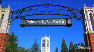 University of the Pacific vignette #6