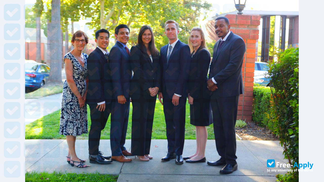 University of the Pacific McGeorge School of Law photo #11