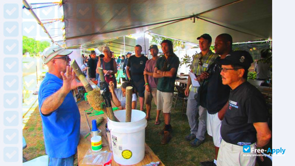 University of Hawaii College of Tropical Agriculture and Human Resources photo #2