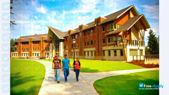 Whitworth University photo #6