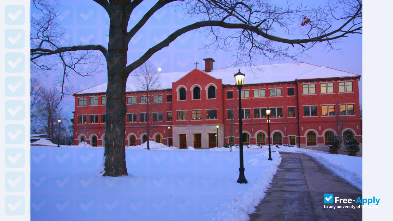 Wisconsin Lutheran College фотография №6