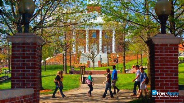 Waynesburg University photo #5